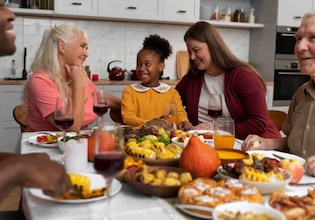 Thanksgiving family