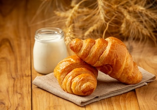 Croissant photos